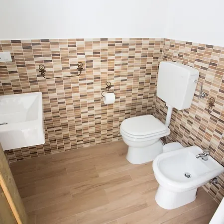 Bed & Breakfast Giardino Nascosto Taviano (Lecce)