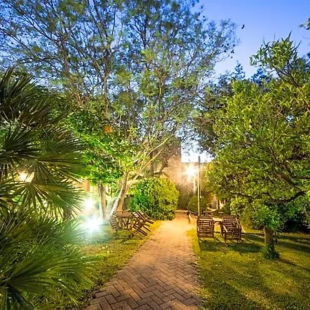 Giardino Nascosto Bed & Breakfast 4*