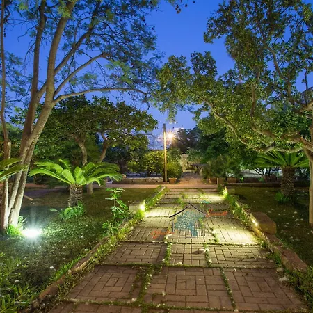 Bed & Breakfast Giardino Nascosto Taviano (Lecce)